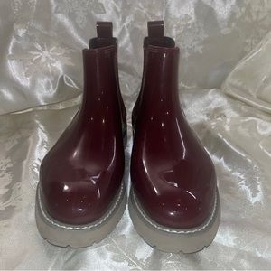 Cougar Kensington ankle high rain boots-sz 7